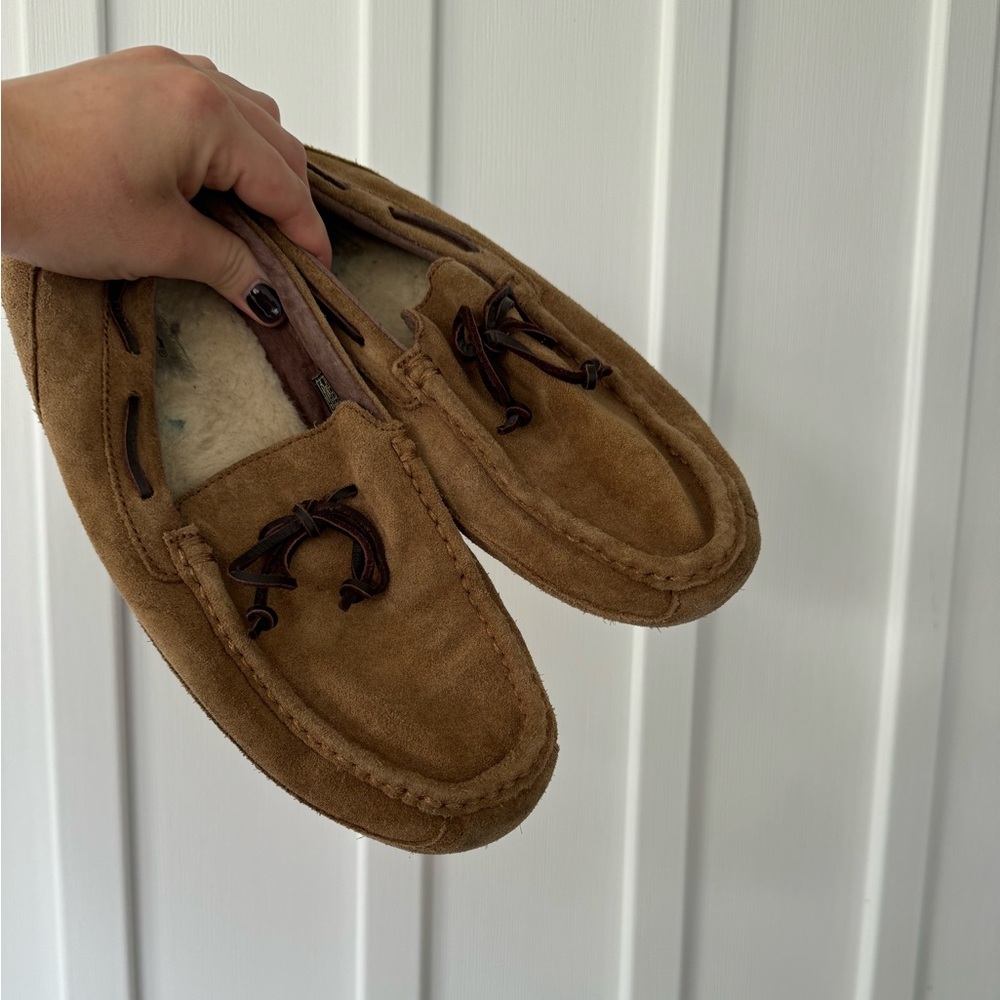 Men’s Ugg Moccasins.
